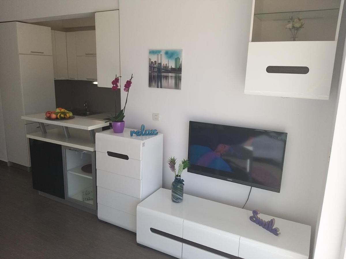 3 Bedroom Apartment With Terrace And Free Parking Split Eksteriør bilde