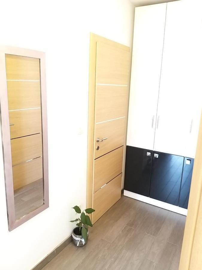 3 Bedroom Apartment With Terrace And Free Parking Split Eksteriør bilde